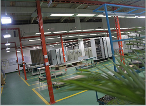 如何选择PLC控制柜厂家