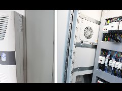 PLC控制柜厂家的选择与使用指南